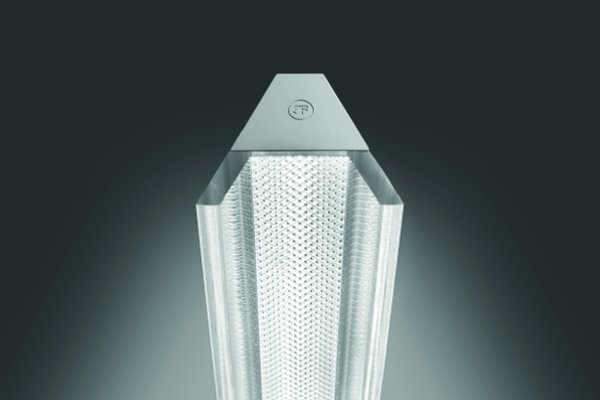 LUCE 326